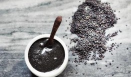 黑芝麻豆浆搭配衣服,时尚与健康同行